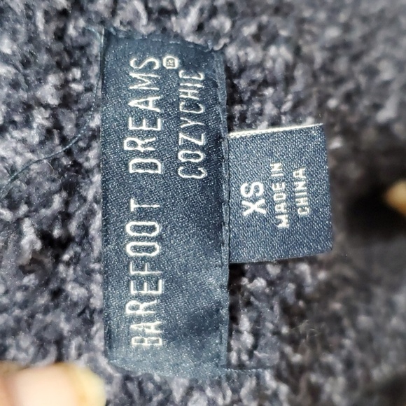 Barefoot dreams soft plush open front cardigan blue with large pockets - Picture 6 of 7